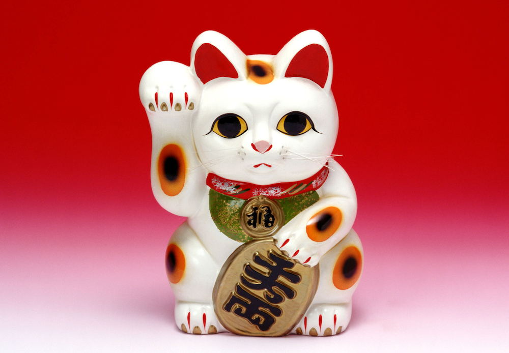 /media/wysiwyg/maneki-neko.png